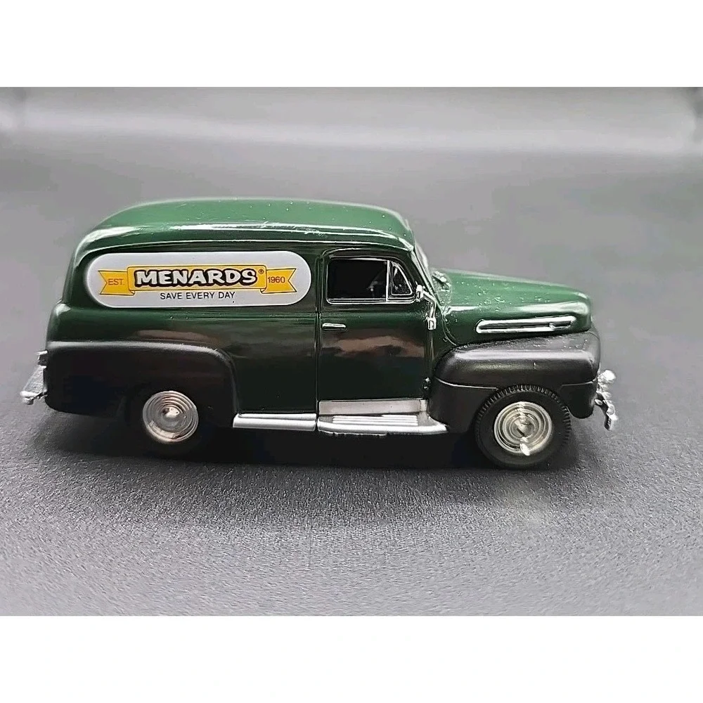 Vintage john Menards FORD 1940's Employee Christmas Gift Diecast Toy Car Green.